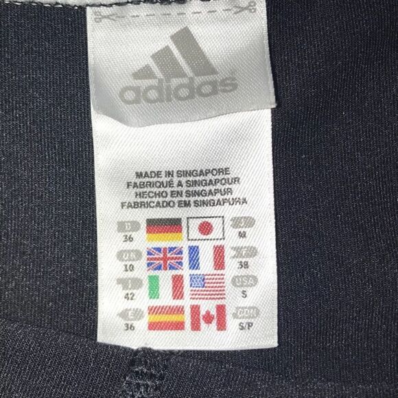 Adidas Yoga Capri Pants: Small - Picture 3 of 4